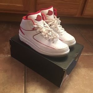 Jordan Retro 2